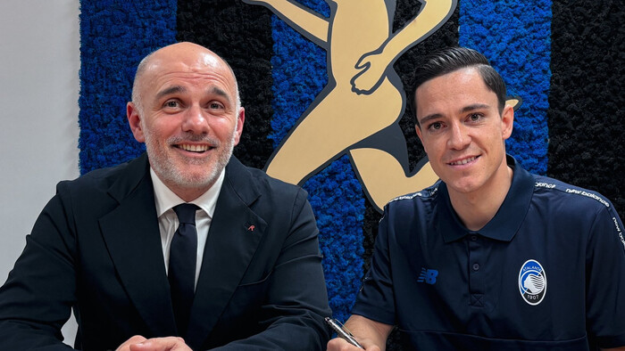 ОФИЦИАЛЬНО. Распродажа продолжается. Атлетико отпустил форварда за €22 млн