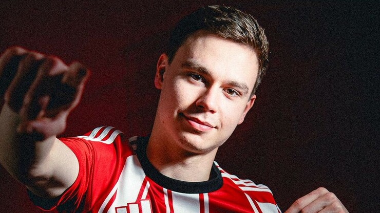 ОФІЦІЙНО. Англійський клуб оголосив про перехід вінгера збірної України