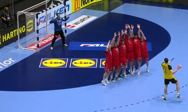 ВІДЕО. Український гандболіст Турченко закинув чудовий м'яч норвежцям