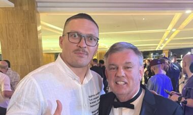 Легендарный тренер Майка Тайсона Тедди Атлас обратился к Усику