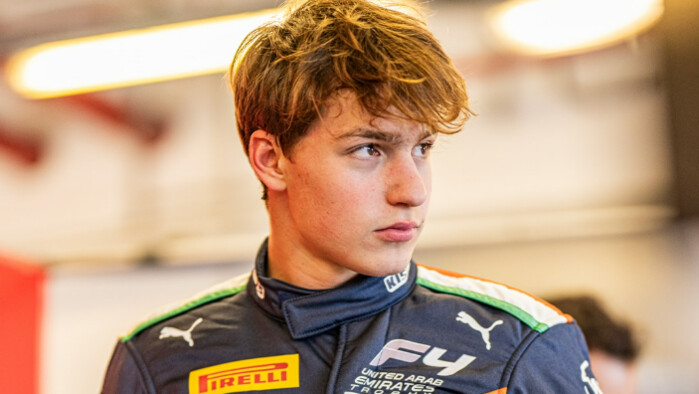 Українець знищив суперників у кваліфікації Ф4. Бондарев на поулі в Абу-Дабі