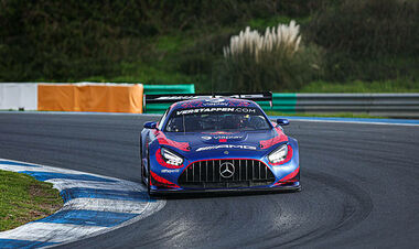 Мерседес обратился к организаторам легендарной гонки из-за Ферстаппена