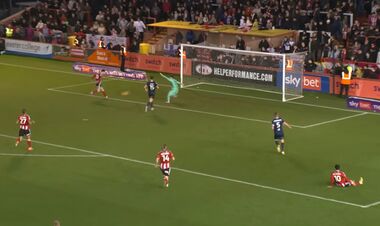 ВІДЕО. Як українець-дебютант забив гол у чемпіонаті Англії на 90+8 хвилині