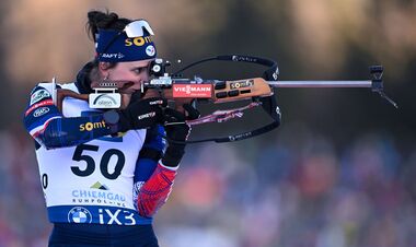 Скандальная биатлонистка вынуждена завершить 5-й этап Кубка мира