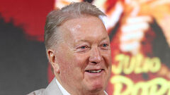 Фрэнк Уоррен нашел идеального соперника для Усика. Бой соберет стадион