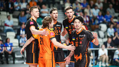 Таблица Плюслиги. Проект Семенюка потерял первенство, а Кажаны в опасности