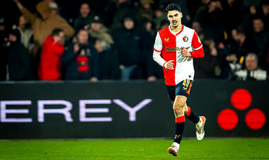 ВИДЕО. Сын ван Перси забил два гола за 1,5 минуты – пяткой и через себя