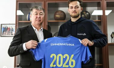 ОФІЦІЙНО. Екс-футболіст Шахтаря залишив Україну і знайшов новий клуб