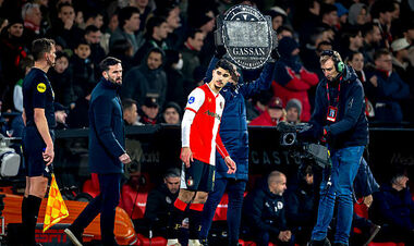 ВІДЕО. Син ван Персі оформил дубль за хвилину, але Феєнорд програв у дебрі