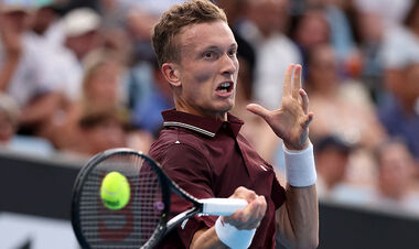 У другий день Aus Open матчі першого раунду програли шість сіяних гравців