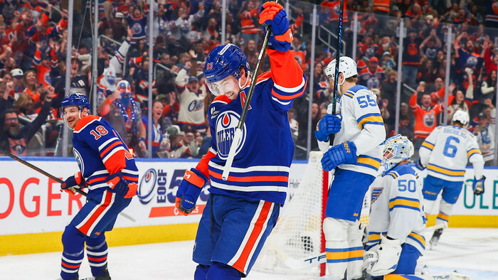 НХЛ. Три лідери Сходу, перемоги Тампи і Детройта, рекорд гравця Едмонтона