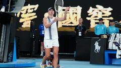 Свьонтек розпочала похід за дебютним трофеєм Aus Open з непростої перемоги