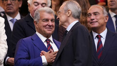 ФОТО. Як Флорентіно Перес врятував Барселону та Жоана Лапорту