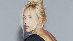 ФОТО. Невеста футболиста Динамо впечатлила новой фотосессией