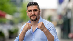 Єдиний боксер, якого не любить Усик, повертається на ринг в 41 рік