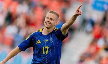 Тренер Аякса впервые выступил с публичным заявлением о Зинченко