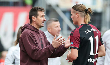 «Вот что я ему сказал». У украинского Холанда возникли проблемы с Клозе