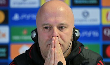 «Хабі дзвонив мені!» Слот відреагував на чутки про Алонсо в Ліверпулі