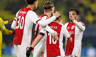 Аякс вирвав перемогу над Вільярреалом і зберіг шанси на плей-оф ЛЧ