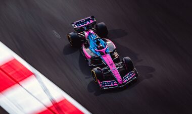 Аутсайдер Формули-1 представить болід 2026 року в морі