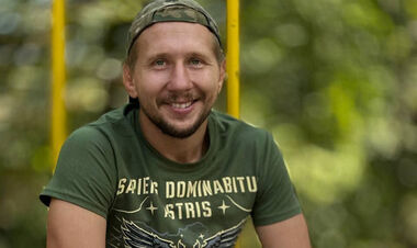 We bow our heads. The fighter from Kiev was killed by ramming the boat in the Black Sea