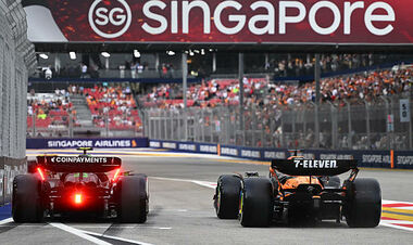 Леклер та Феррарі отримали покарання через аварію з Макларен