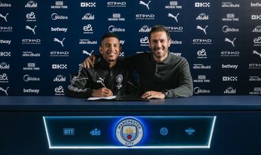 OFFICIALLY. Man City signed a contract with Vnger Brazil's national team