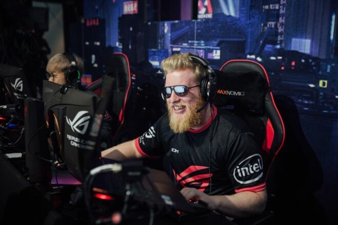 Известный стример по CS2 анонсировал собственный турнир в Лас-Вегасе