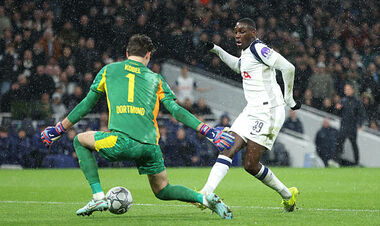 Тоттенгем Готспур в домашніх матчах ЛЧ та АПЛ – різні команди