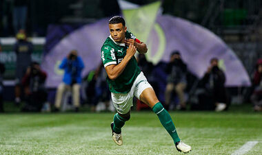 Названа сумма, которую Шахтеру нужно заплатить за Робсона