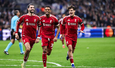 ВИДЕО. Ливерпуль удвоил перевес над Марселем благодаря автоголу Рульи