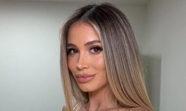 ФОТО. Итальянкая журналистка поразила своей красотой. 10/10