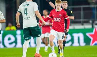 Нідерланди. У перенесеному матчі АЗ Алкмар не зумів взяти три очки