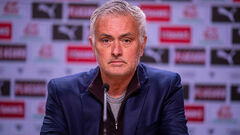 МОУРИНЬО: «Мы доминировали, но футбол наказывает за незабитые голы»