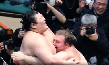 Доминация Украины на Hatsu Basho: Аонишики единоличный лидер, Шиши – второй