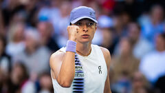 ВИДЕО. Как Свентек разобралась с чешкой и пробилась в 1/16 финала Aus Open