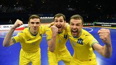 ВІДЕО. Мінімум до фіналу. Українські військові підтримали збірну України