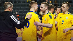 ВІДЕО. Збірна України вирушила на матч з Вірменією