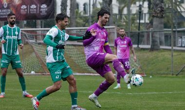 Товариські матчі, 22 січня. Верес програв, ведучи в рахунку в три м'ячі