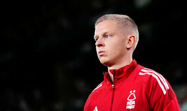 Зинченко сможет задержаться в Аяксе всего на шесть месяцев. Есть проблема