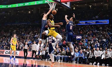 ВІДЕО. Кидок на овертайм та данки на всі смаки.Топмоменти дня в НБА