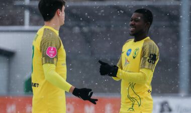 Забивали в конце матча. Левый Берег в спарринге обыграл Чайку