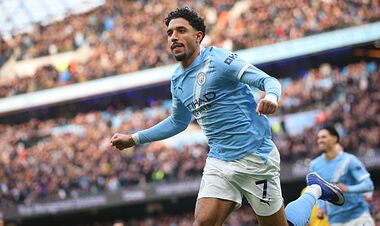 Нападающий Манчестер Сити продолжил рекордную забивную серию в АПЛ