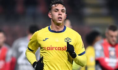 ОФИЦИАЛЬНО. Наполи приобрел нападающего из аутсайдера Серии А