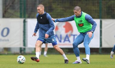 ФОТО. Тренировки Динамо перед игрой. Аэробика, стретчинг, работа с мячом