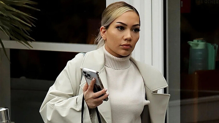 ФОТО. Дівчині зірки АПЛ загрожує в’язниця