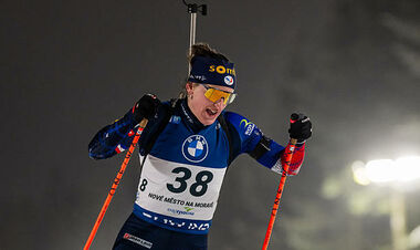 Вперше після скандалу. Жюлья Сімон виграла масстарт на Кубку світу