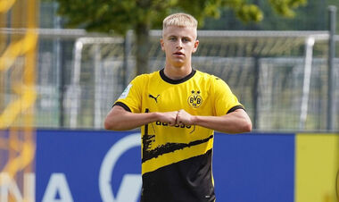 Украинский полузащитник из Боруссии Д отказался покидать чемпионат Германии