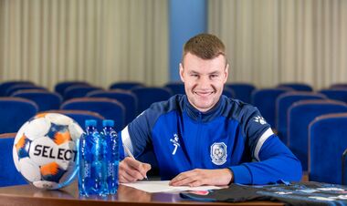 ОФИЦИАЛЬНО. Плюс один для Григорчука. Черноморец подписал форварда