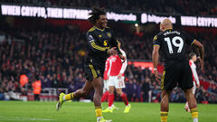 ВІДЕО. Доргу вколотив  м'яч у ворота Арсенала і вивів Ман Юнайтед вперед